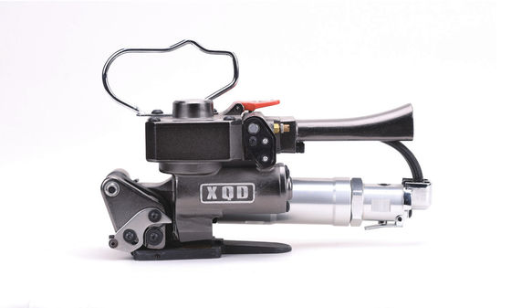 0.5 -1.5mm ضخامت پنوماتیک PP PET بند ابزار مهر XQD19 / 25