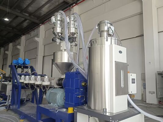 غلتک کشنده با روکش کروم سخت با سختی HRC58-60 و عرض سطح 450 میلی‌متر برای مقاومت بالا در برابر سایش